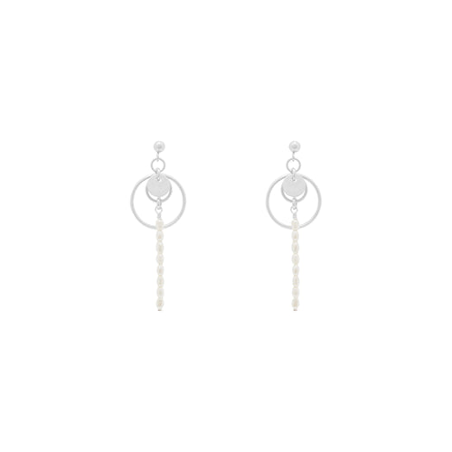 Silver & freshwater pearl earrings