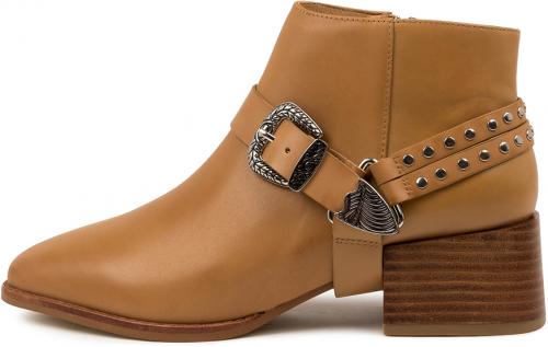 Tan boot with studs & buckle